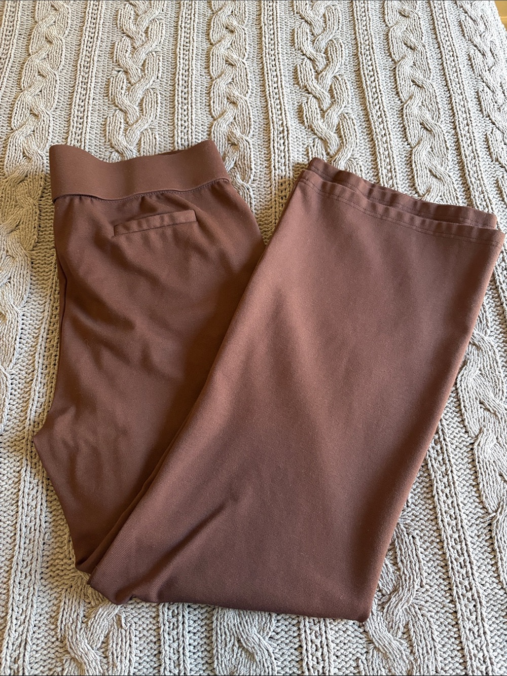 Women’s 1X Slight Flare Yoga Pants